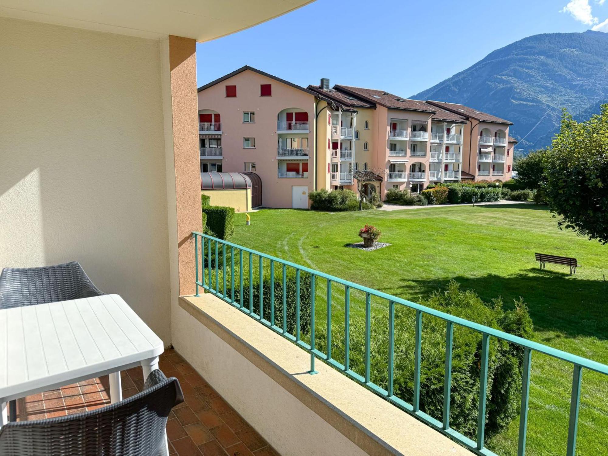 Hotel Des Bains De Сальон Екстер'єр фото